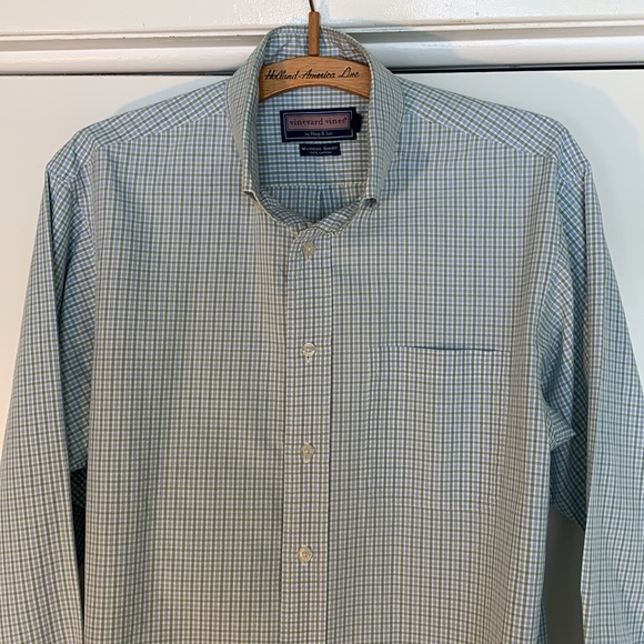 Vineyard Vines (M) - Picture 2 of 15